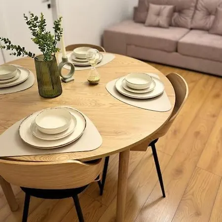 Beautiful With 2 Beds Appartement