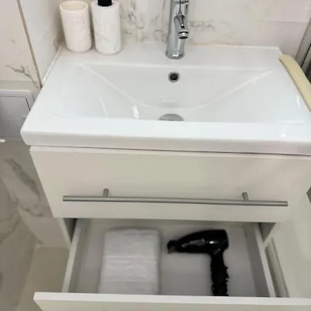 아파트 Beautiful With 2 Beds 부쿠레슈티