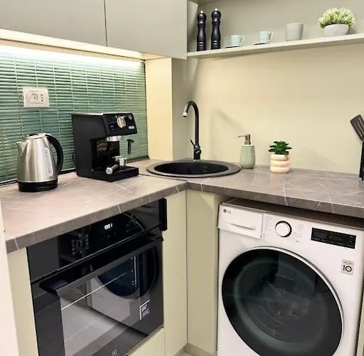 Beautiful With 2 Beds Bukareszt