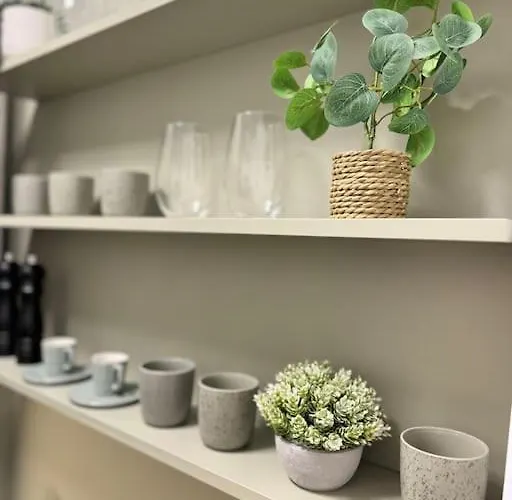 Apartament Beautiful With 2 Beds *