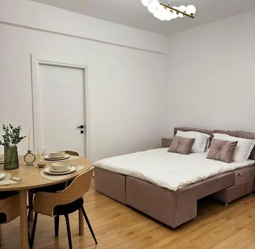 Beautiful With 2 Beds Daire
